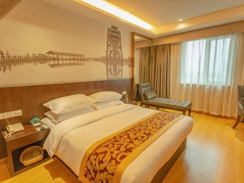 Greentree Inn Zhejiang Huzhou South Street Chaoyin Bridge Business Hotel Extérieur photo